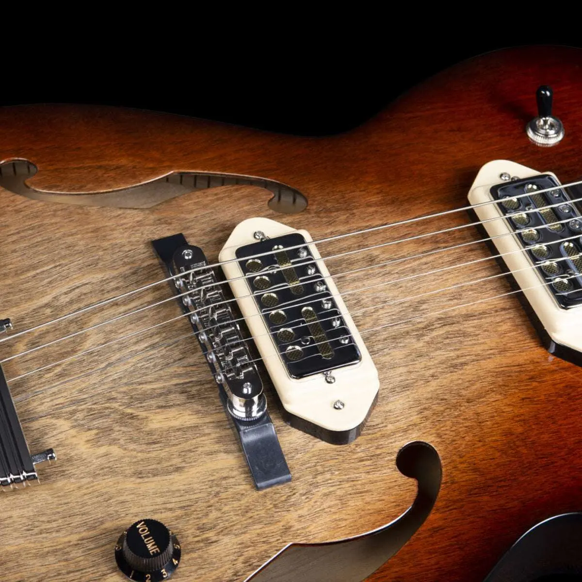 Godin 5th Avenue Thinline Semi-Acoustic Guitar ~ Vintage Burst - Image 4