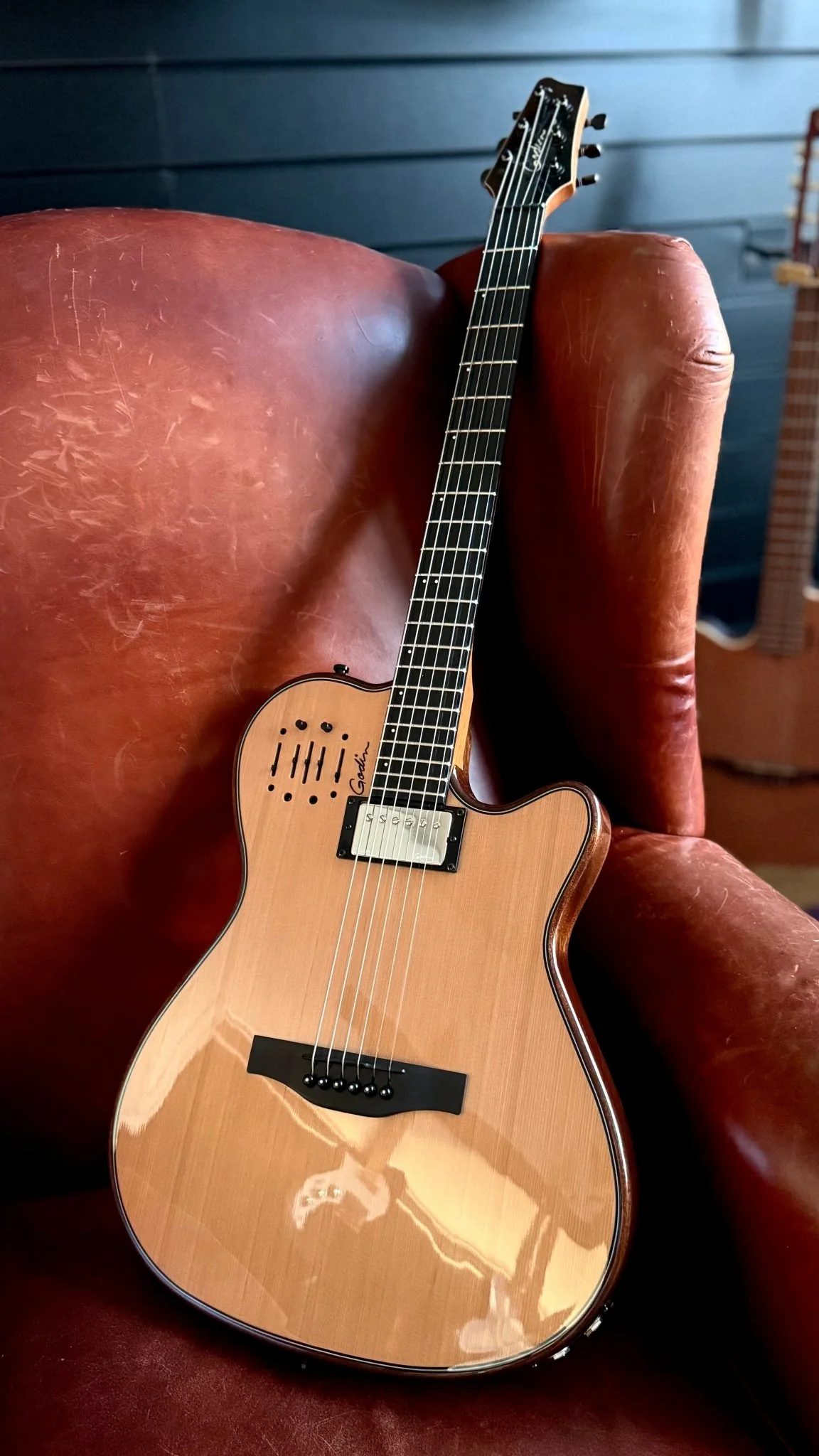 Godin A6 Ultra Deluxe Electic / Electro Acoustic Hybrid Guitar - Image 5