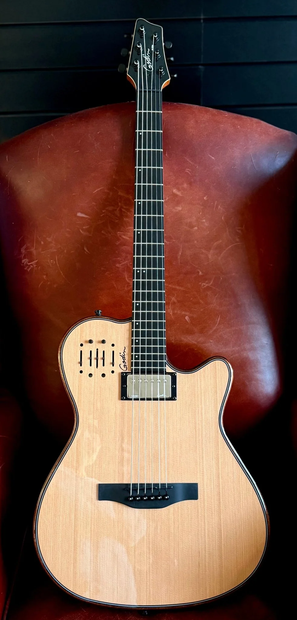 Godin A6 Ultra Deluxe Electic / Electro Acoustic Hybrid Guitar - Image 8