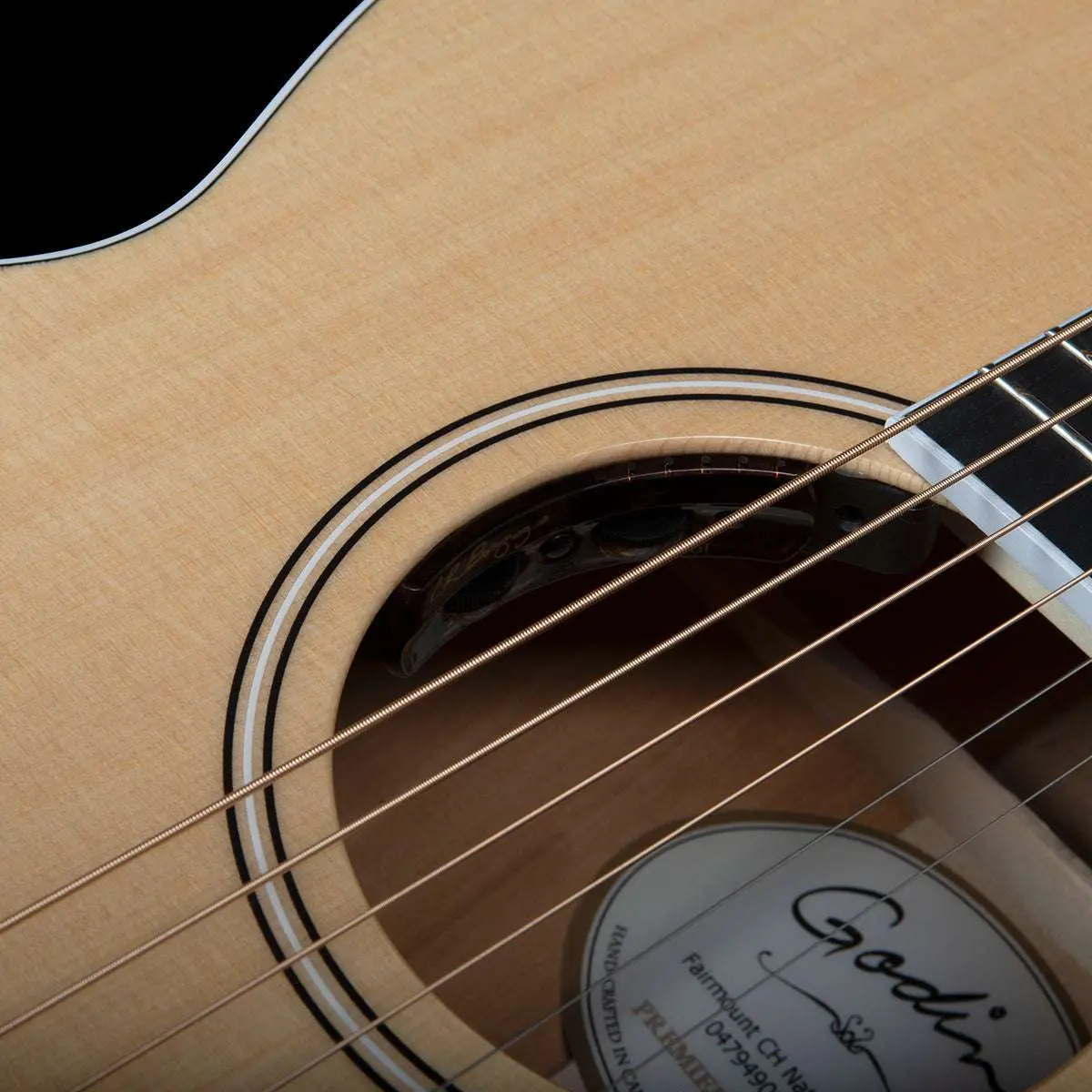 Godin Fairmount CH HG Electro-Acoustic Guitar with Bag ~ Natural - Image 10