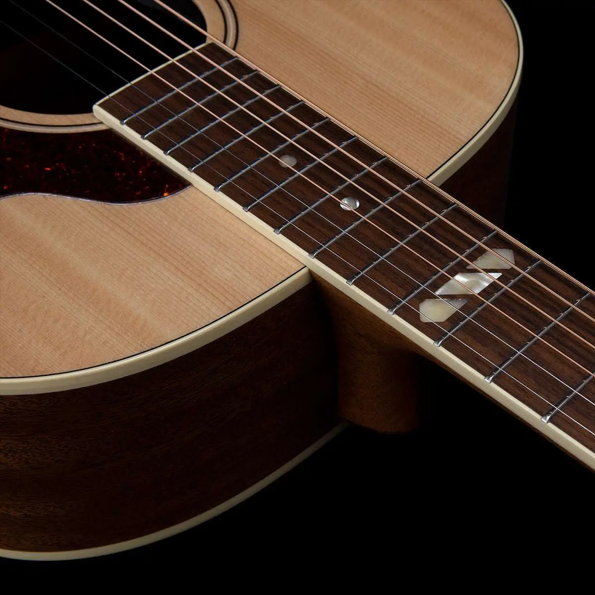 Godin Metropolis RN GT Electro-Acoustic Guitar ~ Natural - Image 11