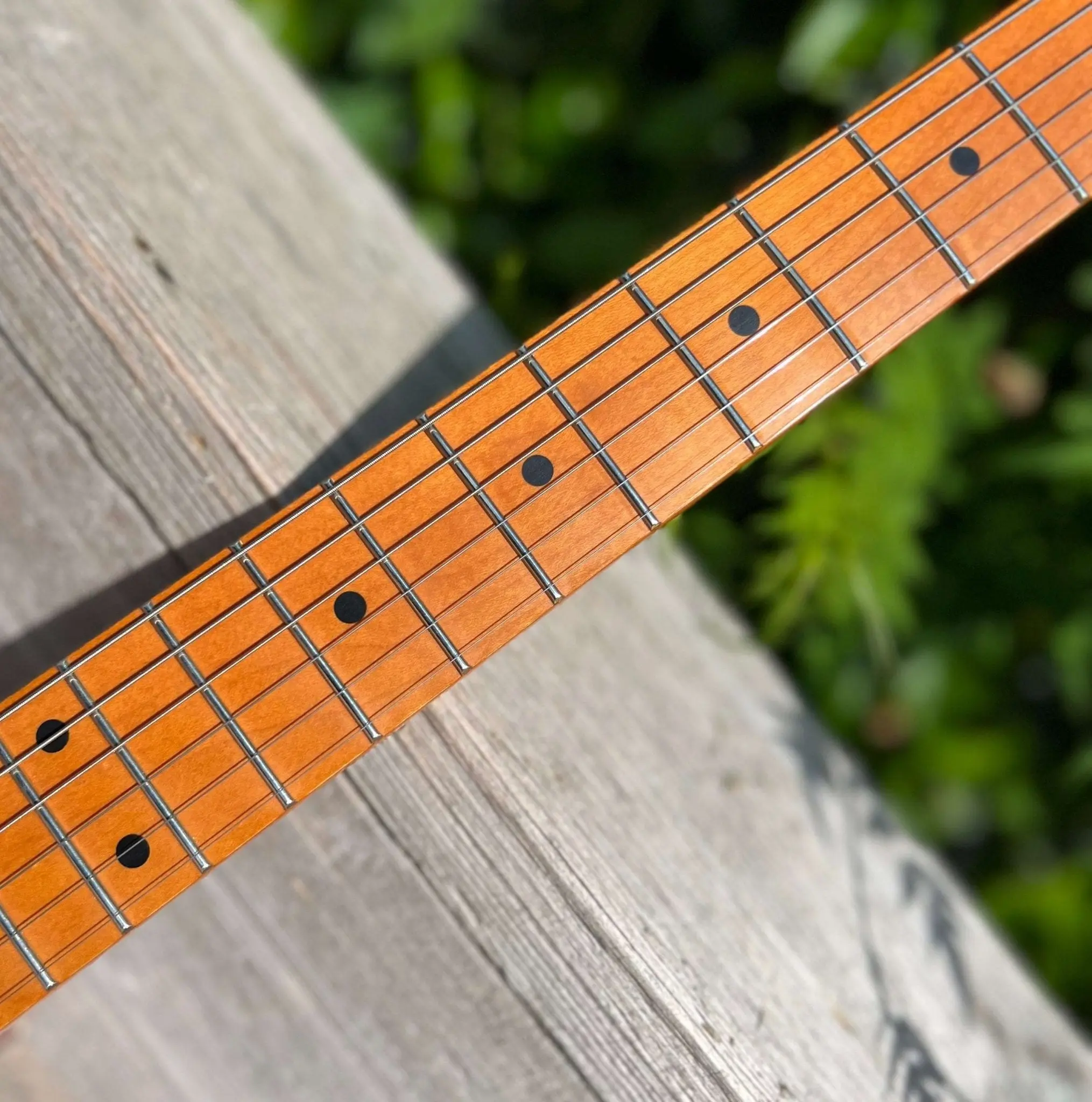 Godin Montreal Premiere Pro Semi-Acoustic Guitar ~ Aztek Red - Image 10