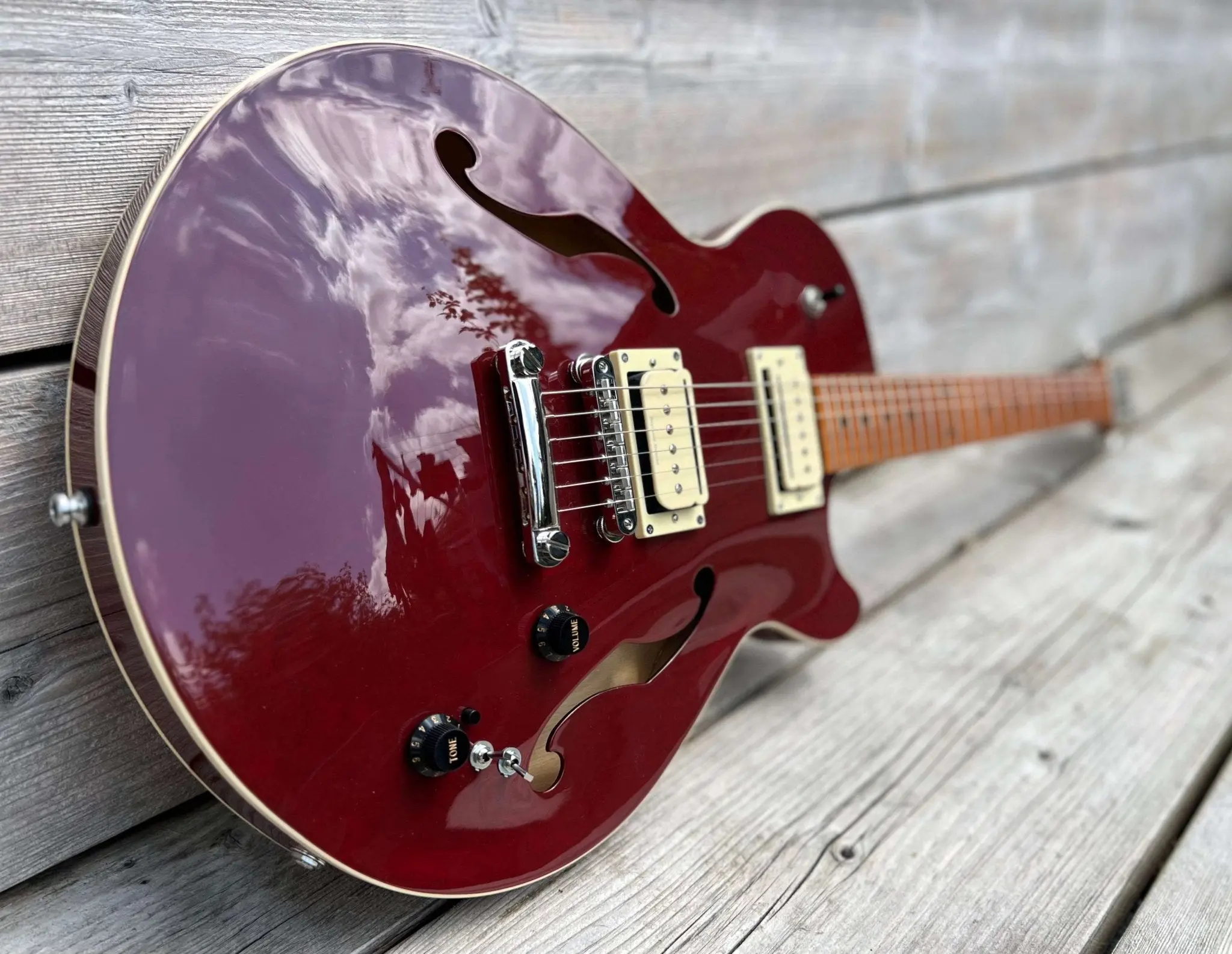 Godin Montreal Premiere Pro Semi-Acoustic Guitar ~ Aztek Red - Image 19