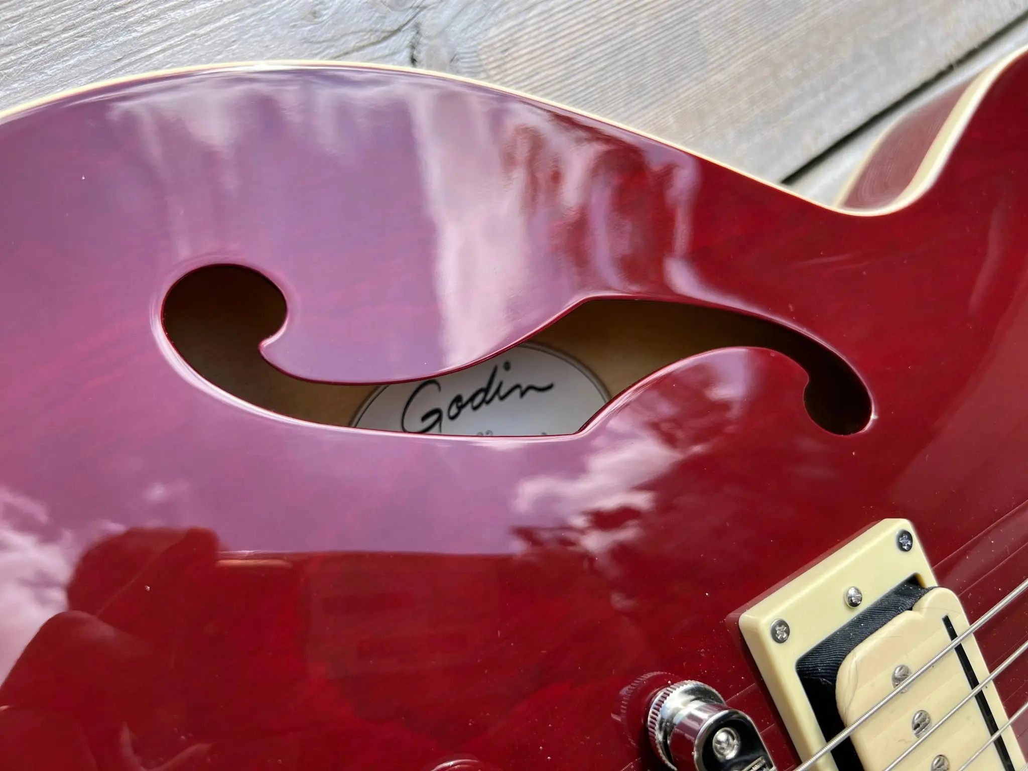 Godin Montreal Premiere Pro Semi-Acoustic Guitar ~ Aztek Red - Image 20