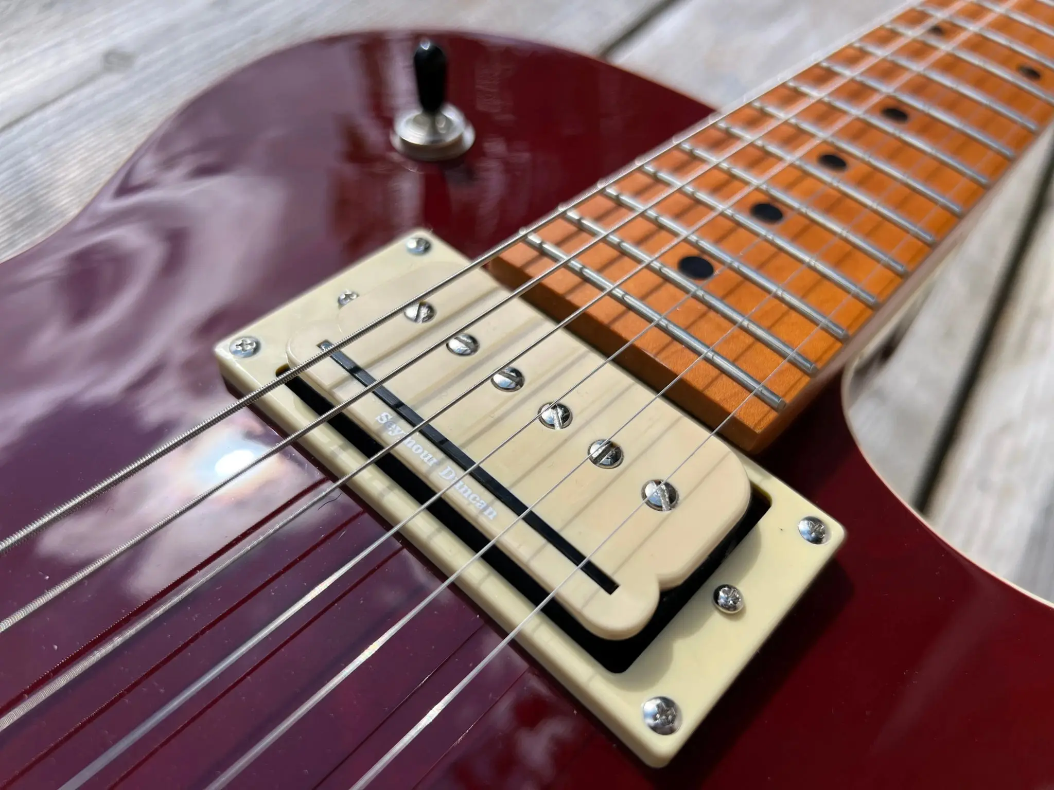Godin Montreal Premiere Pro Semi-Acoustic Guitar ~ Aztek Red - Image 23