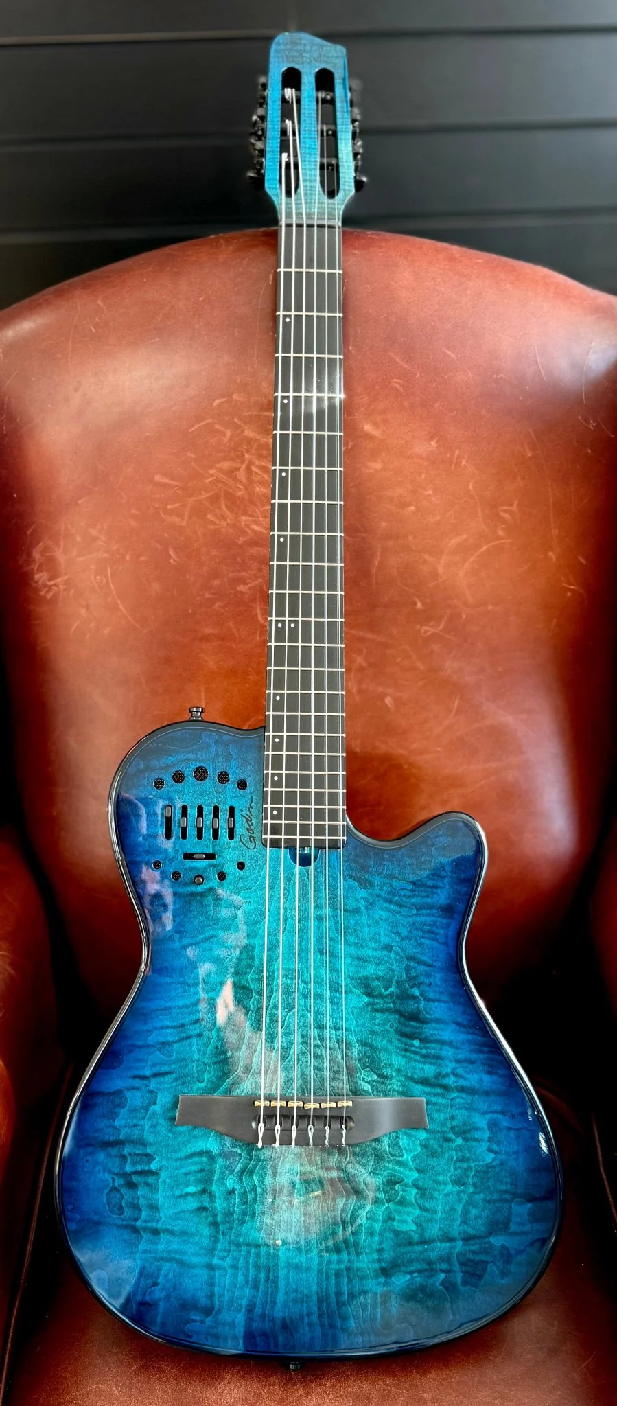 Godin Multiac Nylon Oceanburst LTD - Image 10