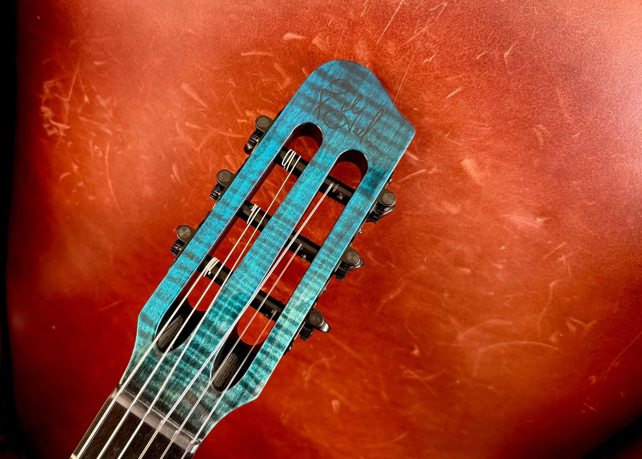 Godin Multiac Nylon Oceanburst LTD - Image 4