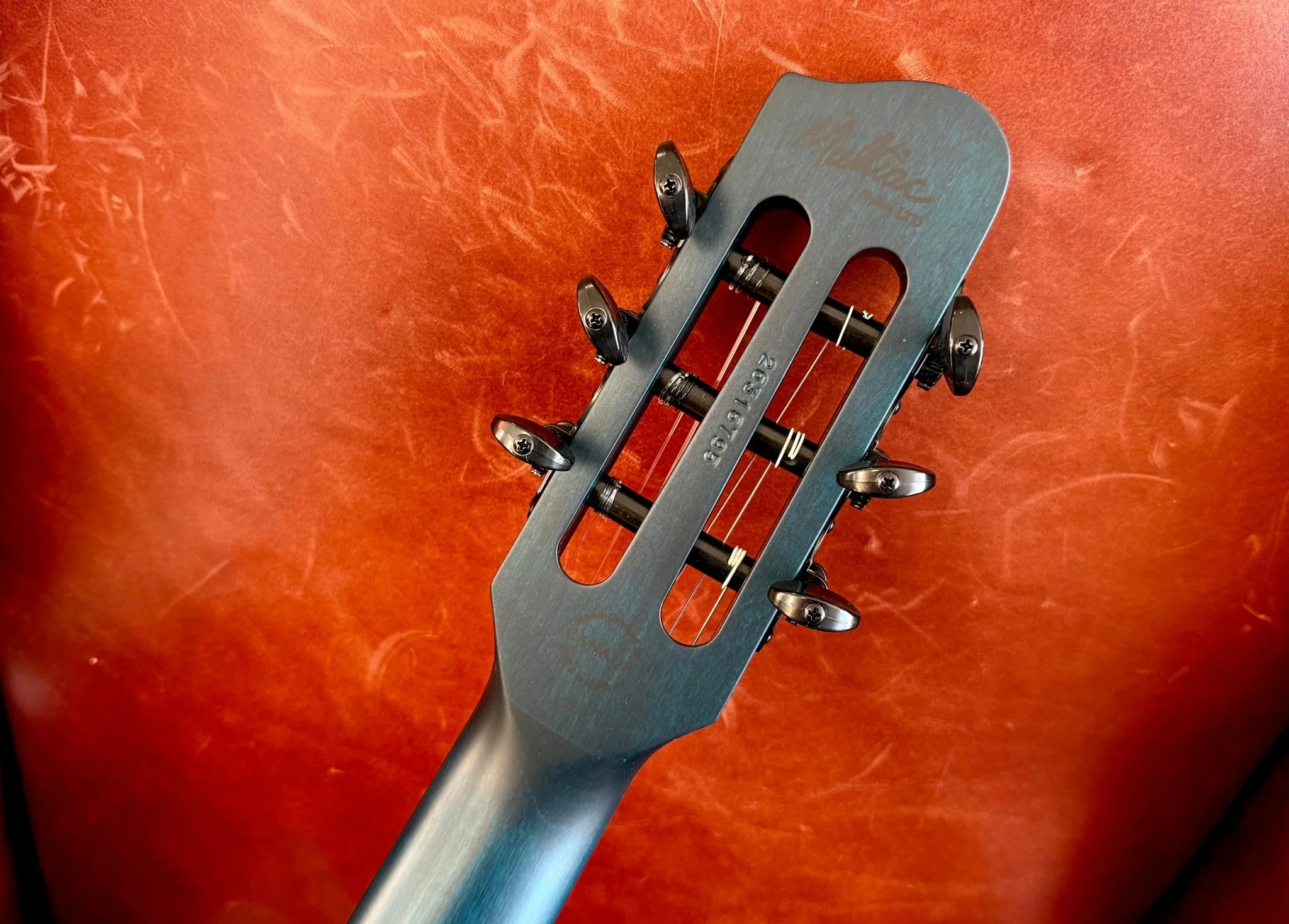 Godin Multiac Nylon Oceanburst LTD - Image 5