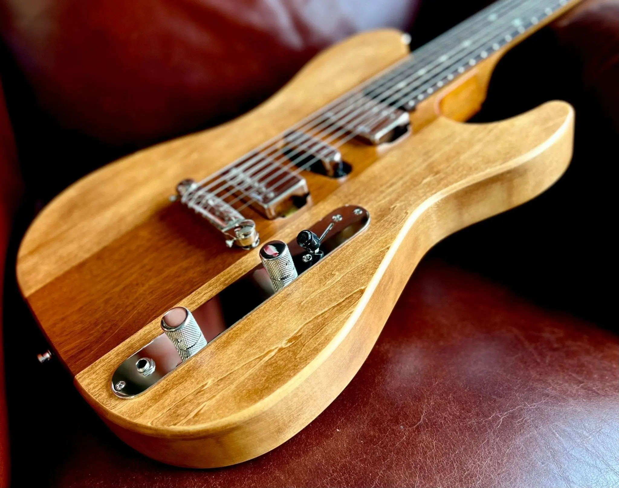 Godin Radium Electric Guitar ~ Winchester Brown RN - Image 13