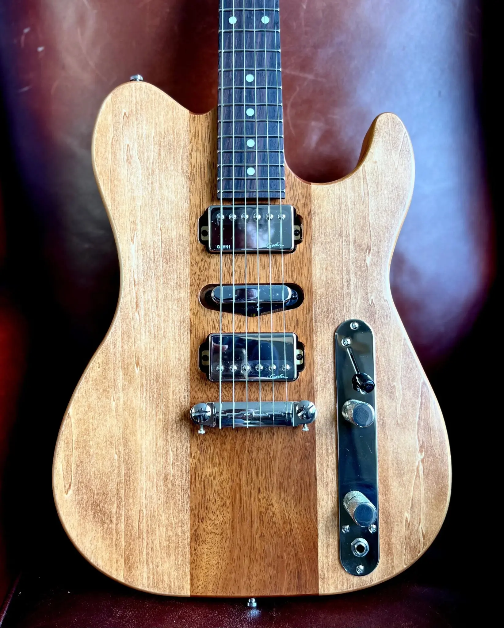 Godin Radium Electric Guitar ~ Winchester Brown RN - Image 3