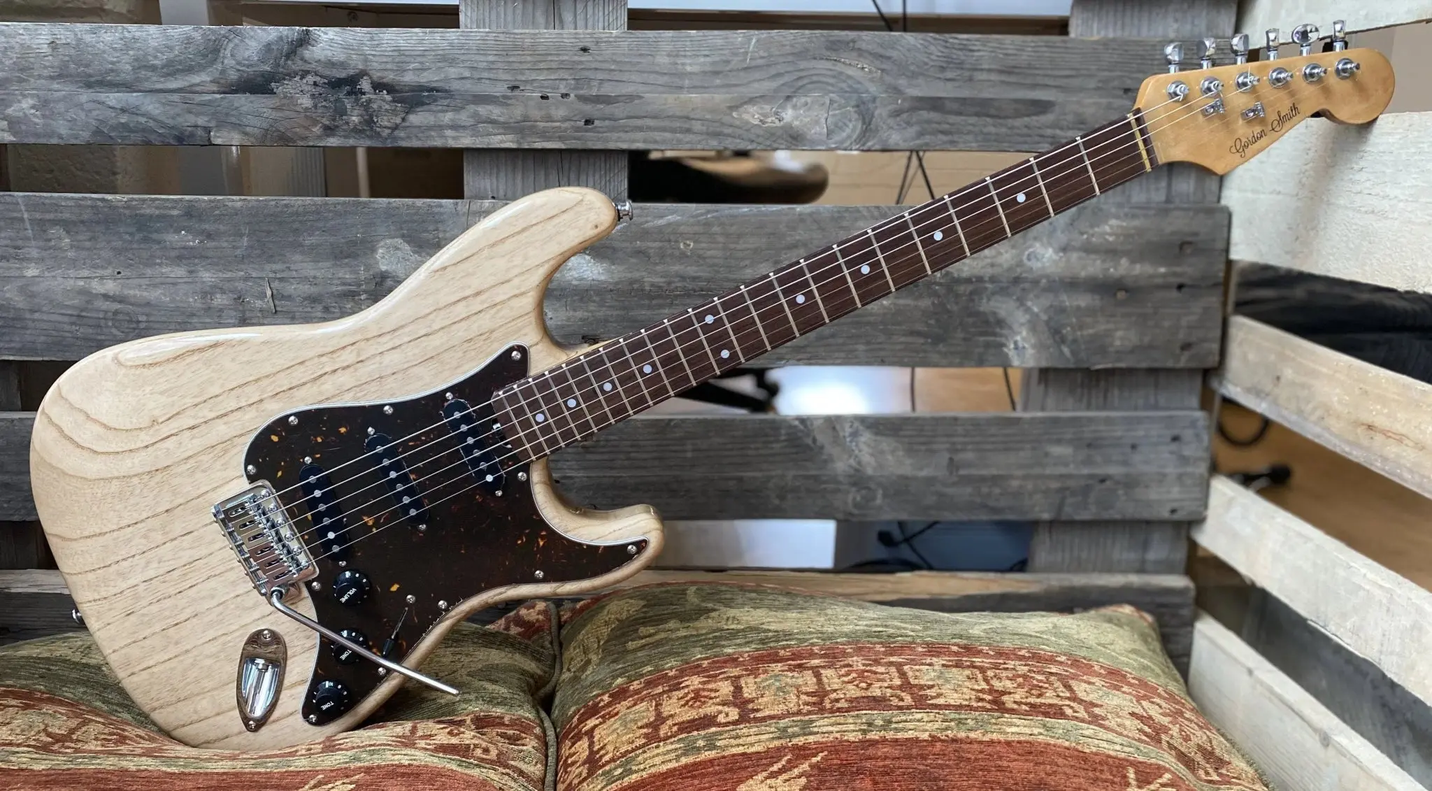 Gordon Smith Classic S Natural Swamp Ash Custom - Image 6