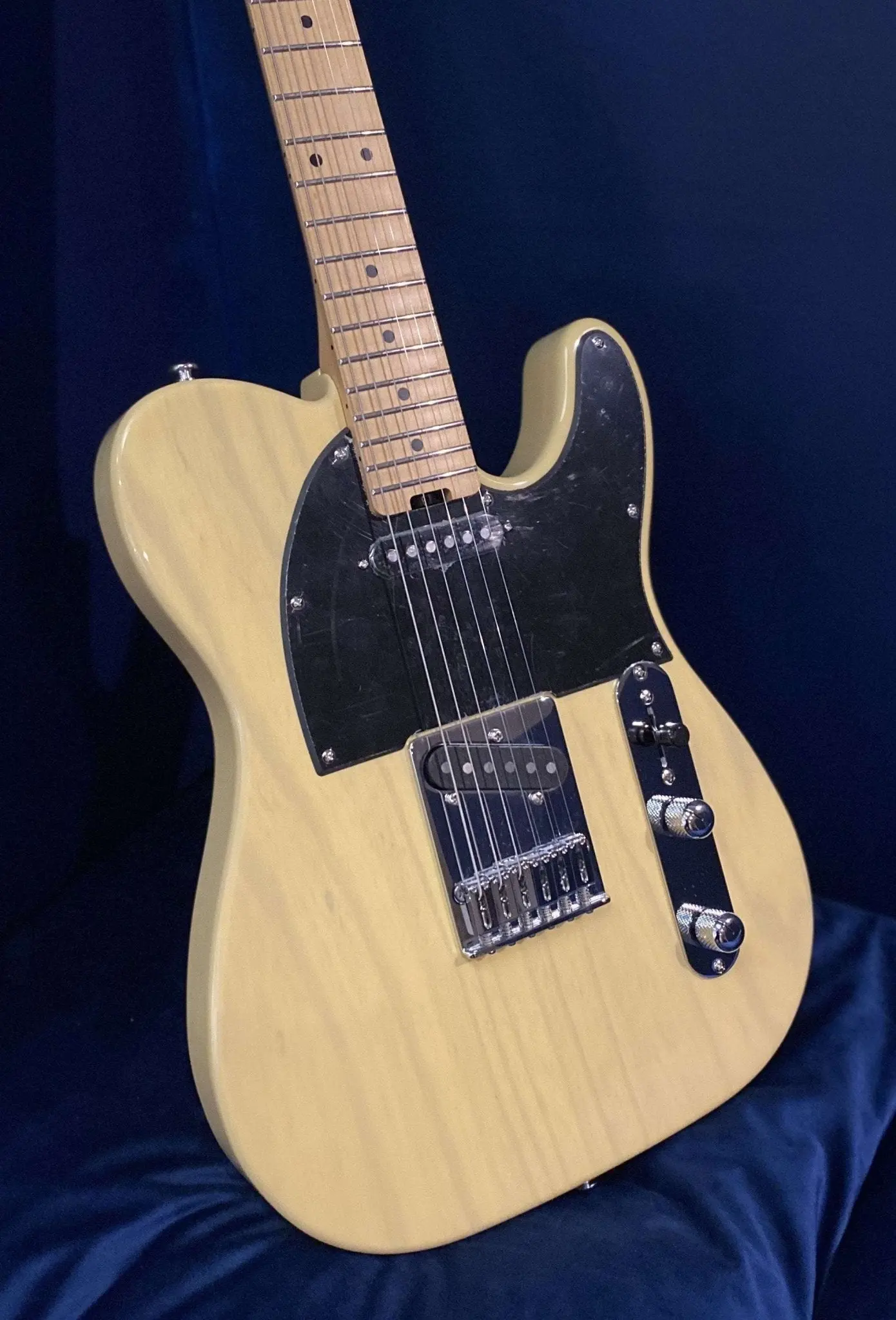 Gordon Smith Classic T "Standard" Vintage Blonde With Maple Board - Image 14