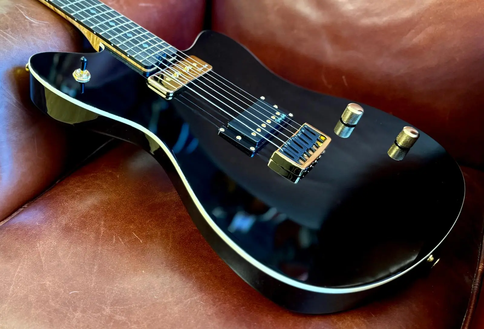 Gordon Smith Gatsby Deluxe - Jet Black - Image 8