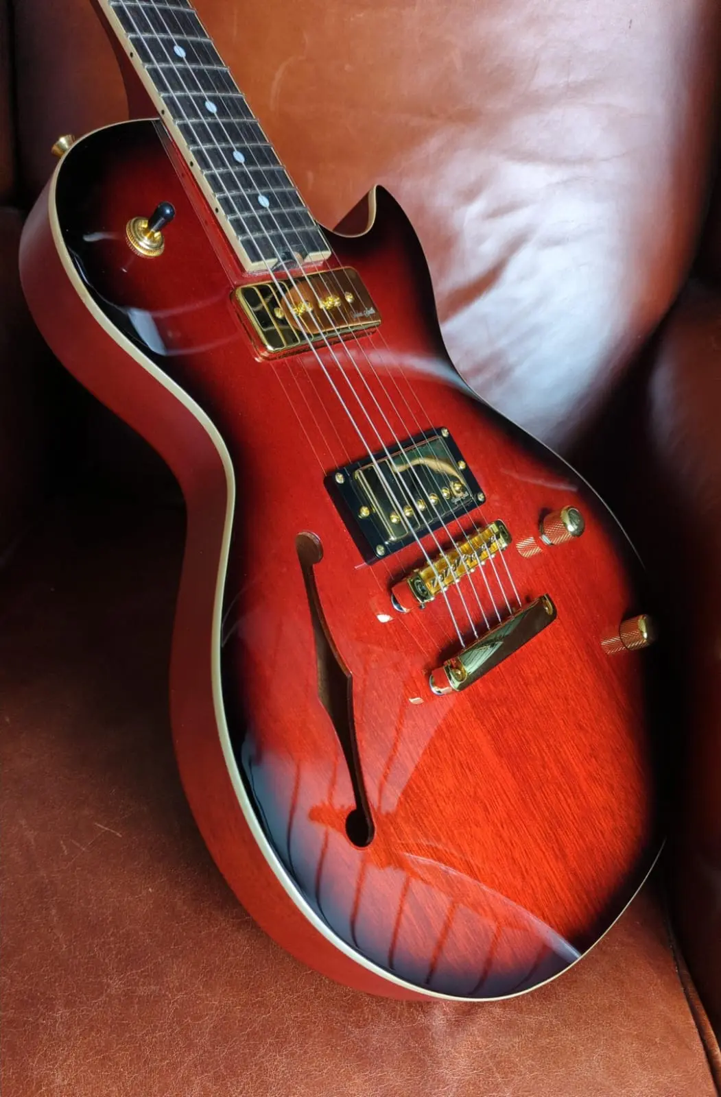 Gordon Smith GS2 Semi-Solid Export Electric Guitar