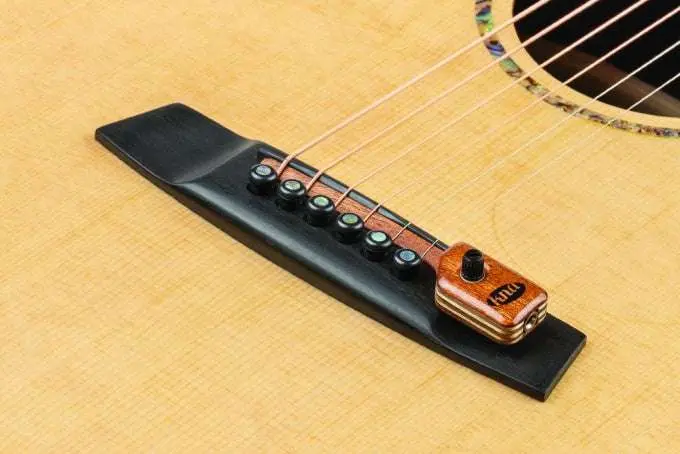 KNA SG2 SIMPLE Piezo Electro Acoustic Guitar Pickup System - NO DRILLING - NO BATTERIES - Image 3