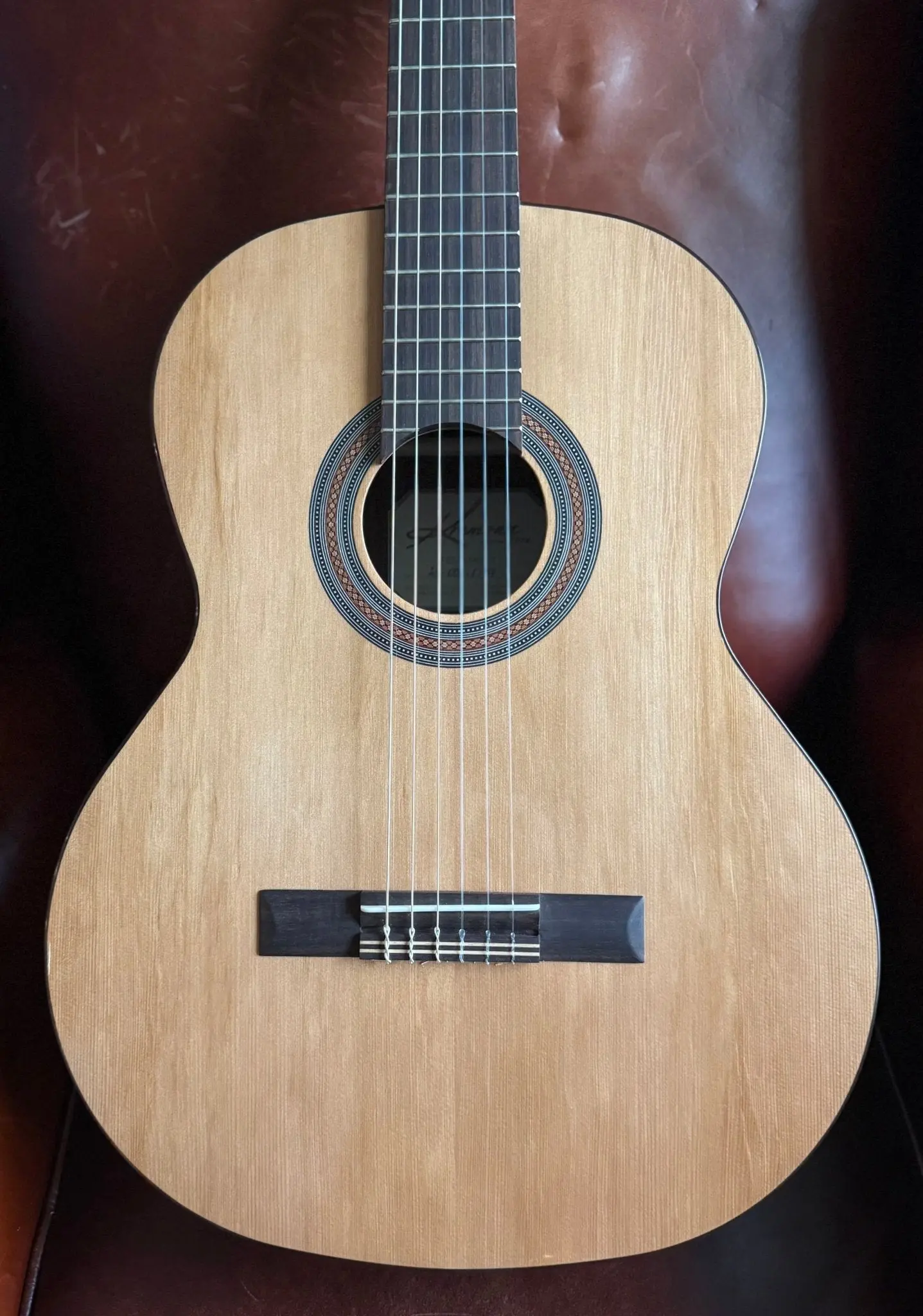 Kremona Fiesta F65C-T Solid Red Cedar, Indian Rosewood Veneer Nylon Strung Guitar - Image 4