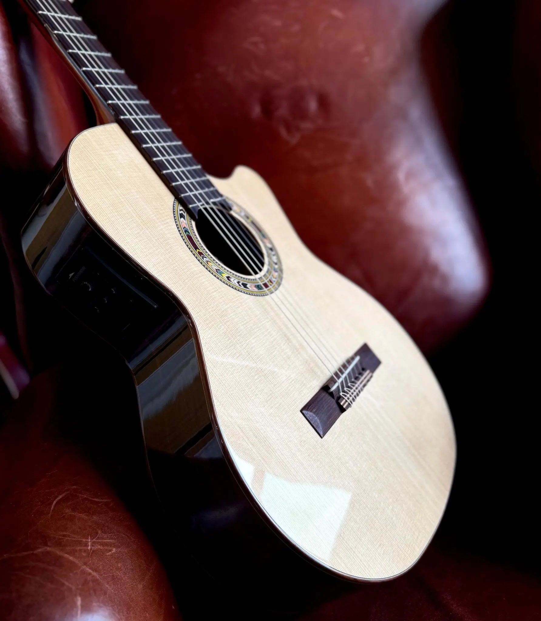 Kremona F65CWS, Solid Spruce, Indian Rosewood Back & Sides,  Hand Made Electro Nylon Strung Guitar - Image 6