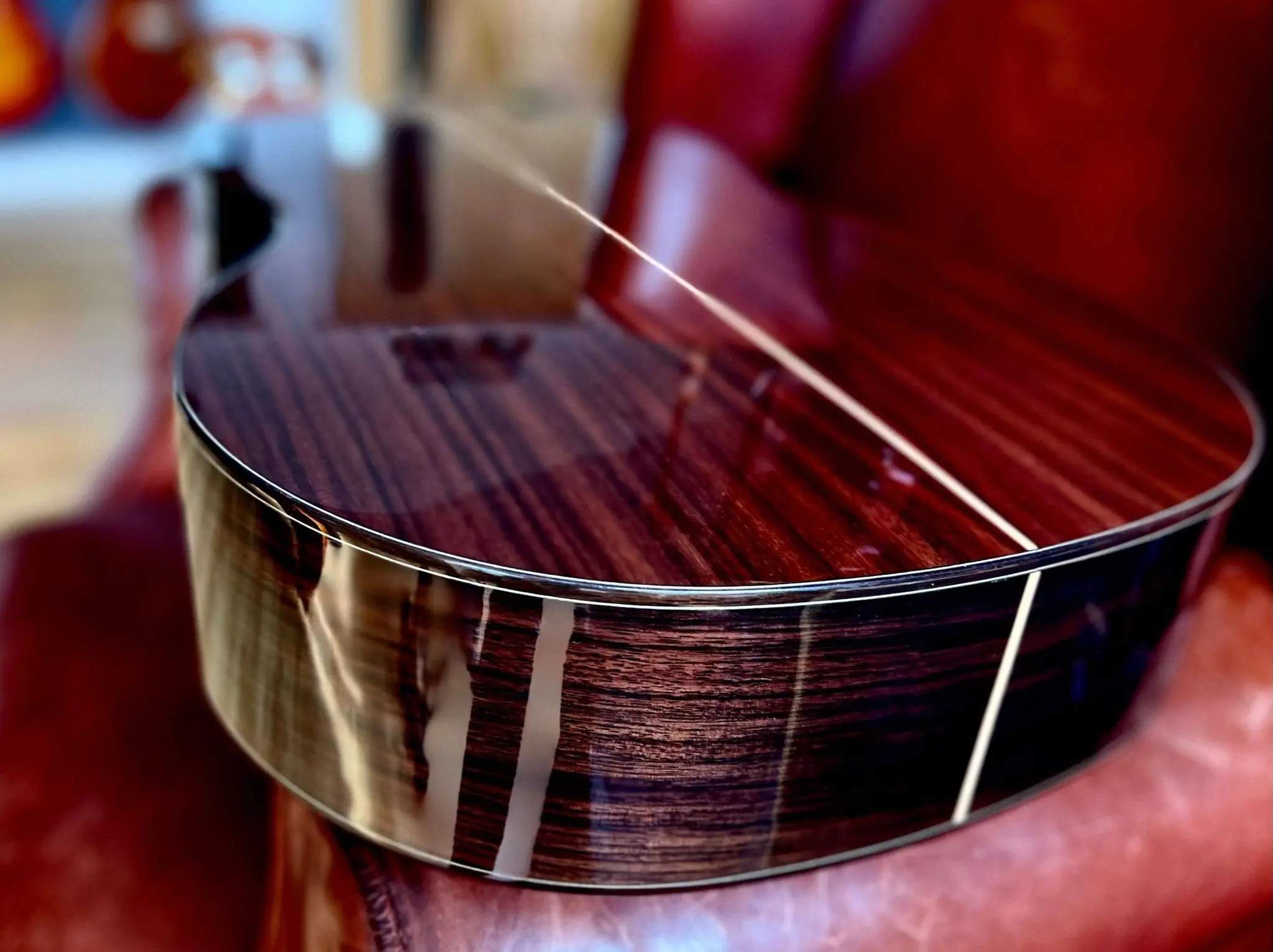 Kremona FIESTA FC, Solid Red Cedar, Solid Indian Rosewood - Image 8