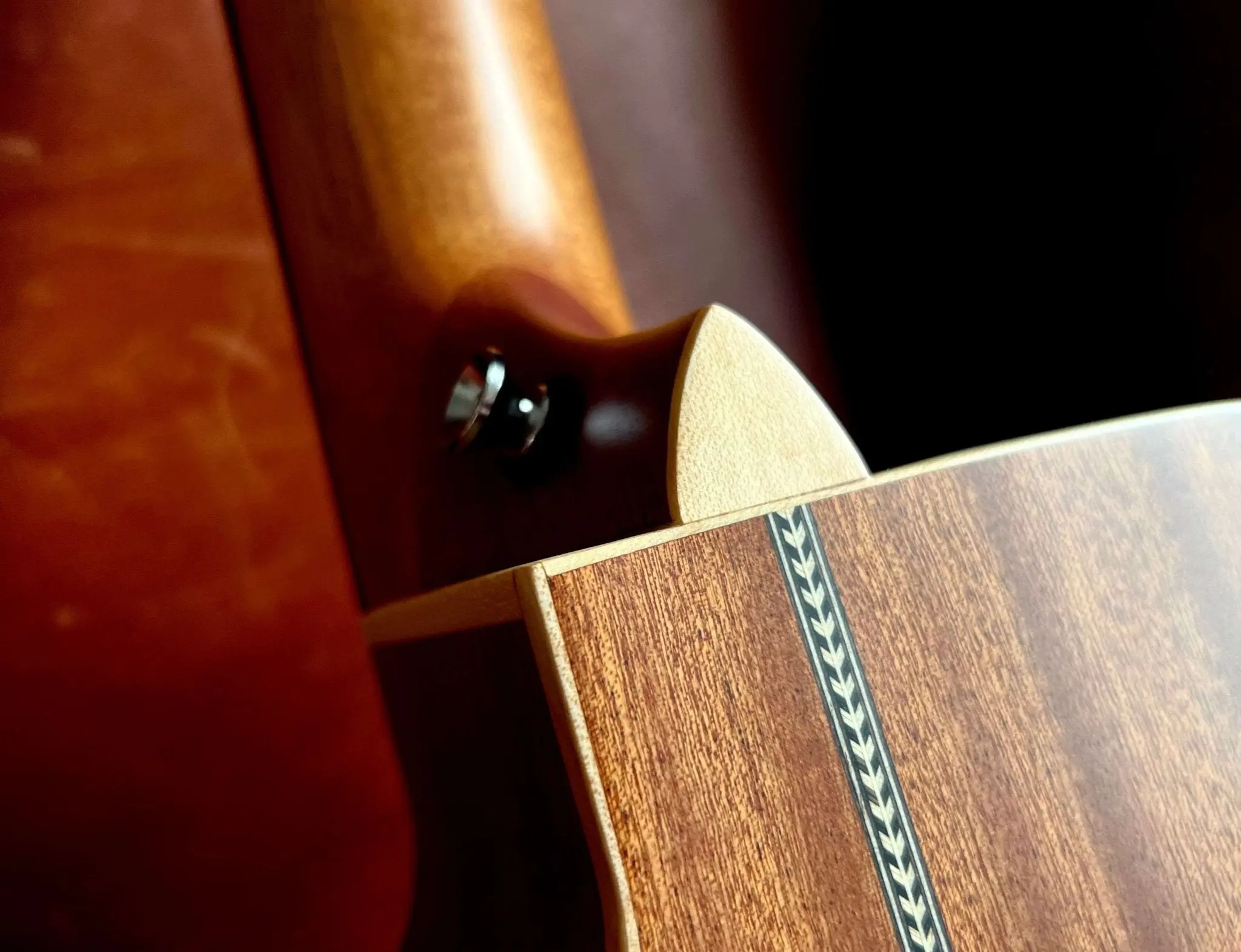 Kremona M25 Cutaway Acoustic Guitar - Image 17