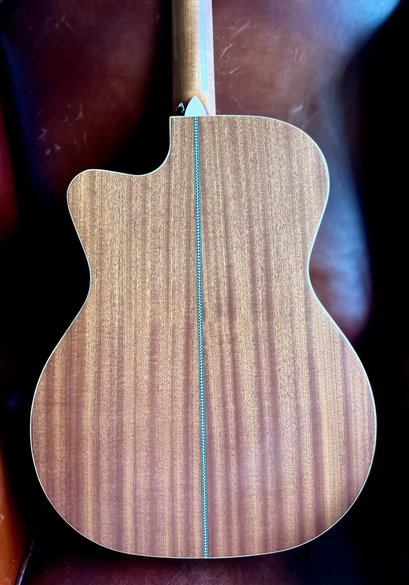 Kremona M25 Cutaway Acoustic Guitar - Image 2