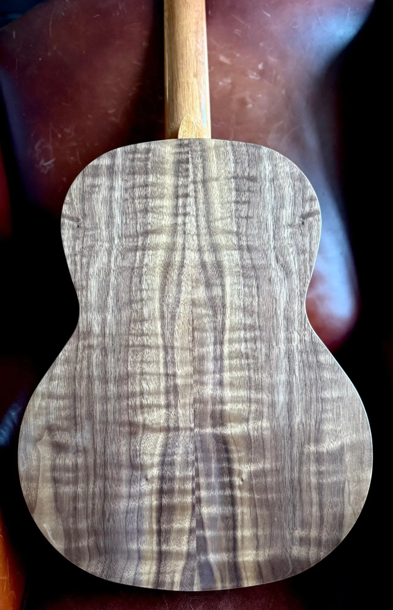 Kremona Soloist R65S-T Hand Made Nylon Strung Guitar With Solid Spruce Top & Stunning Walnut Back & Sides - Image 3