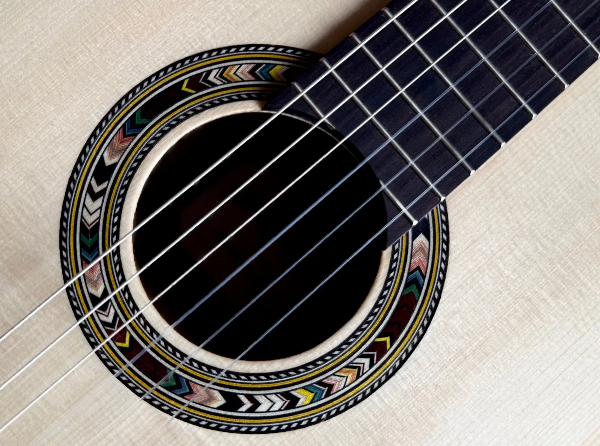 Kremona Soloist R65S-T Hand Made Nylon Strung Guitar With Solid Spruce Top & Stunning Walnut Back & Sides - Image 4