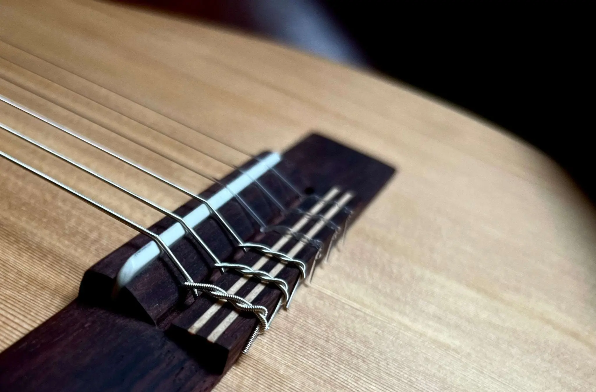 Kremona Soloist S65C-OP Open Pore, Solid Red Cedar, Sapelli Veneer - Image 3