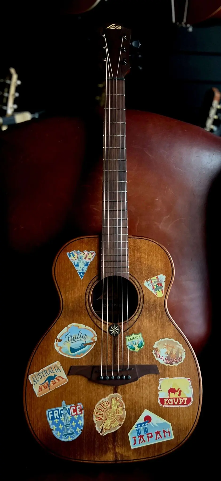 LAG Escapade Globe Trotter Electro Acoustic Travel Guitar - Image 12