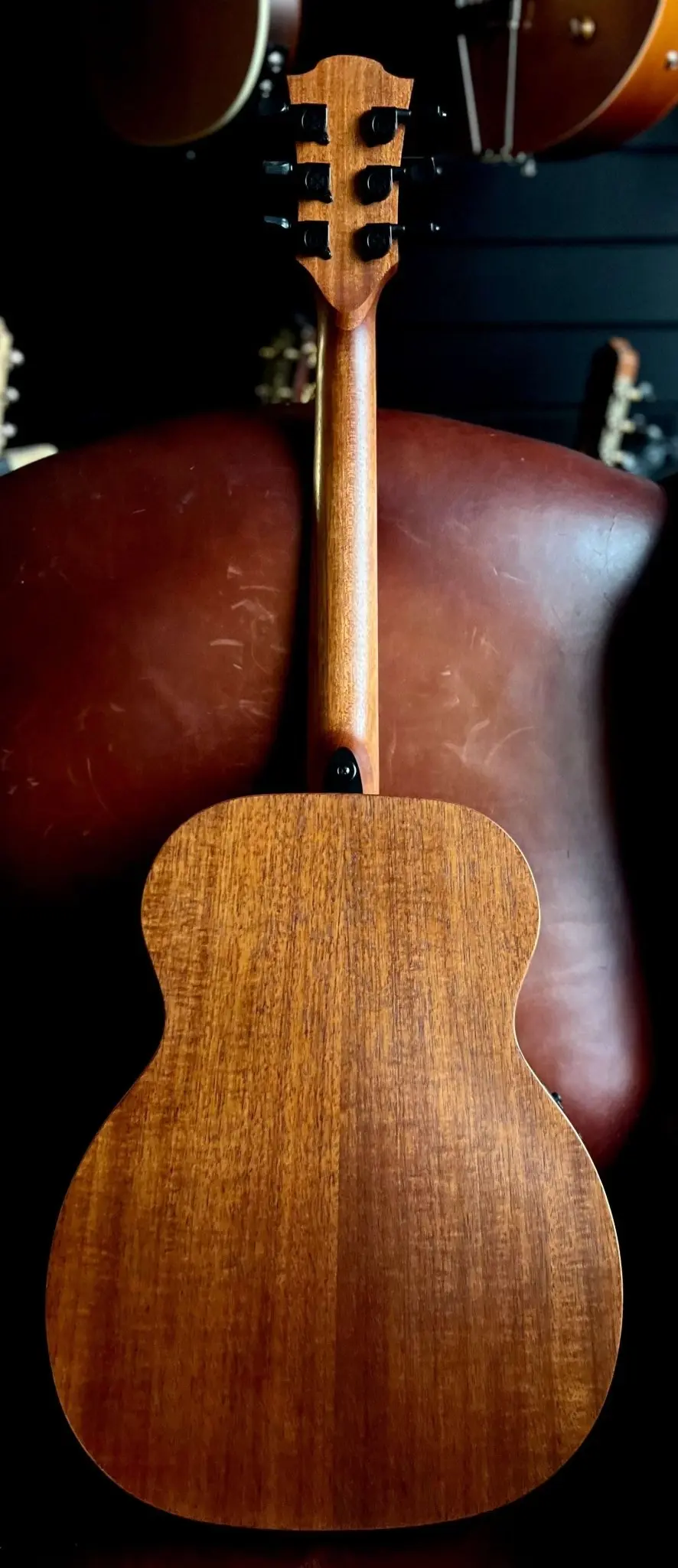 LAG Escapade Globe Trotter Electro Acoustic Travel Guitar - Image 16