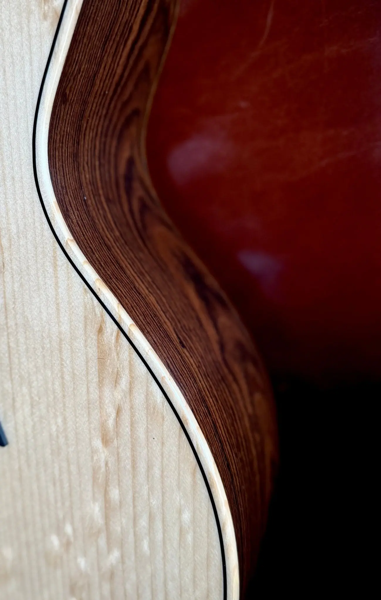LAG HyVibe 30 H2 - Auditorium Cutaway Electro Acoustic Guitar - Image 13