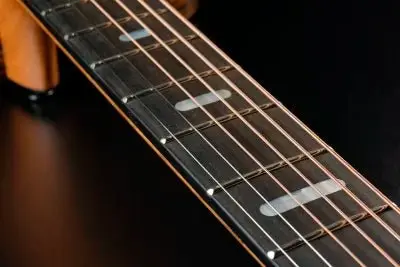 LAG HyVibe 50 H2 - Dreadnought Electro Acoustic Smart Guitar - Image 9