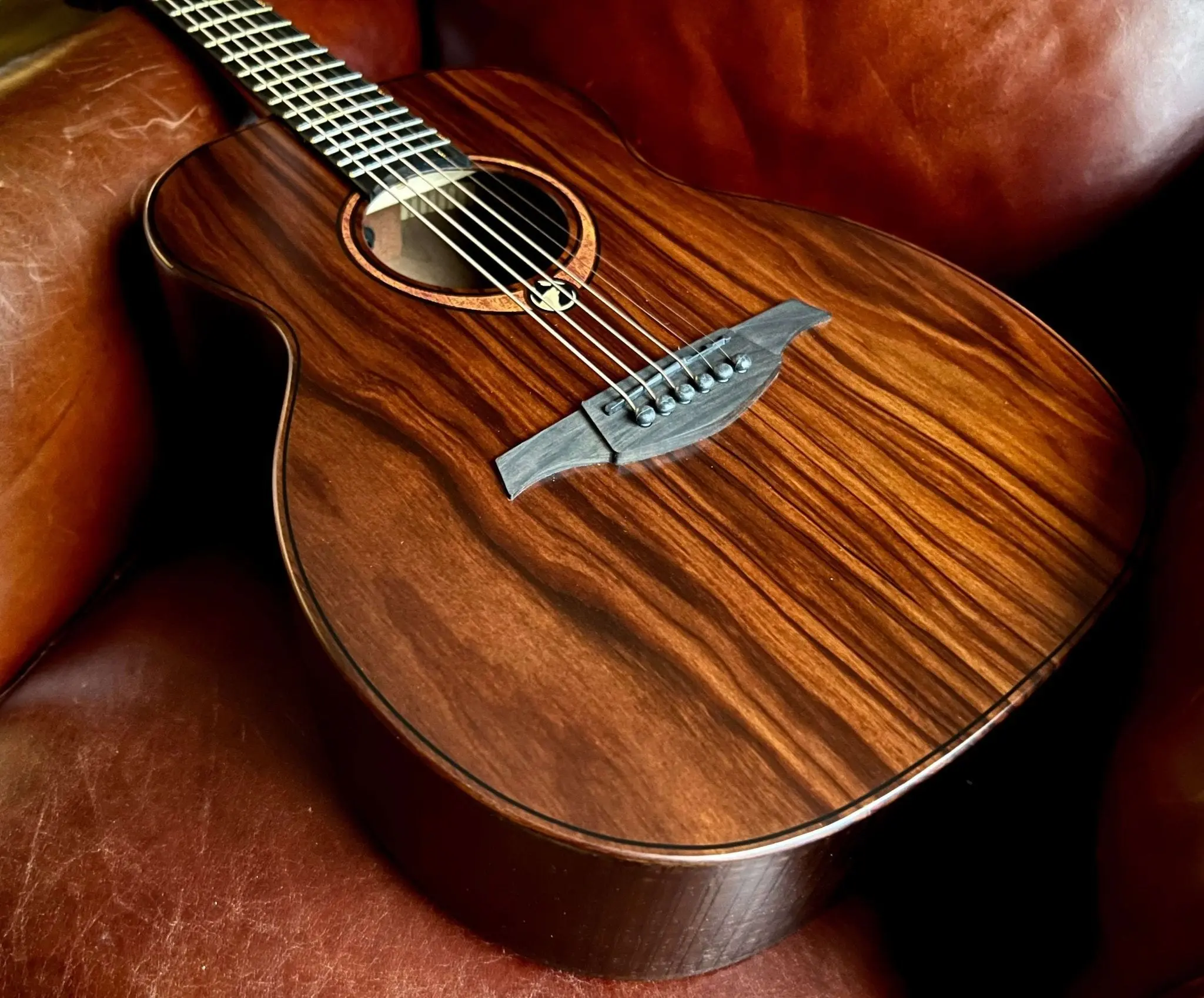 LAG Sauvage Electro Acoustic Travel Guitar - Image 3