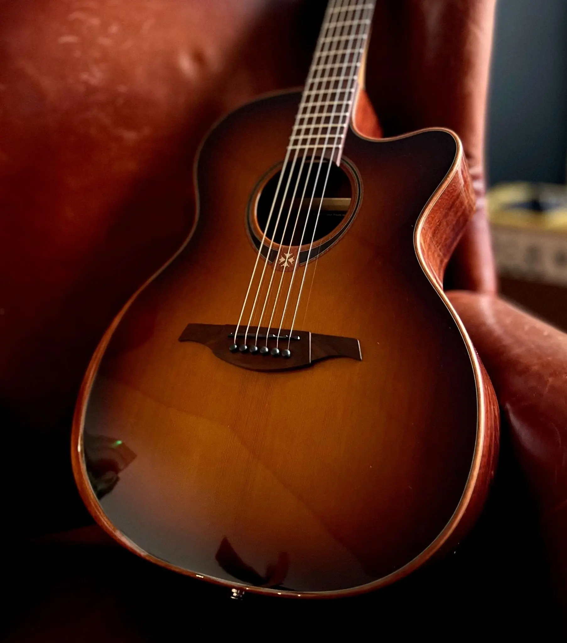 LAG T118ABCE-BRS Special Edition With Bevel.  Exuisite Luxury Electro Acoustic Guitar - Image 25