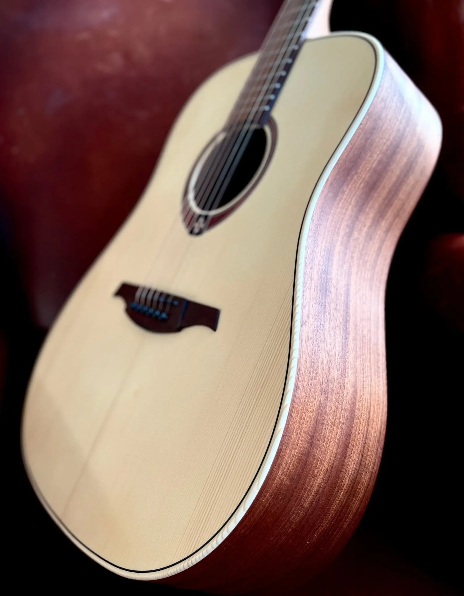 LAG T70D  Dreadnought.  The Best £200 Dreadnought Acoustic Guitar.  My Personal Recommendation. - Image 15