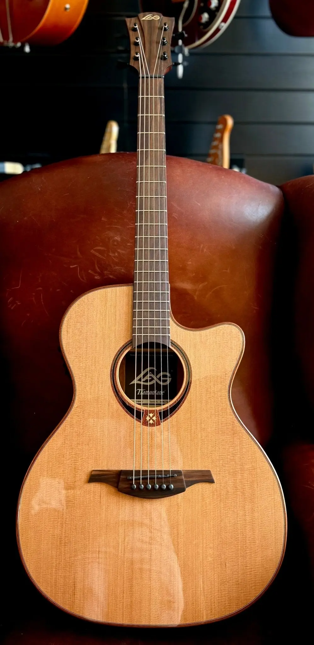 LAG Tramontane T118ACE Electro Acoustic Guitar w' £225 Custom Pro Setup Package Included - Image 17