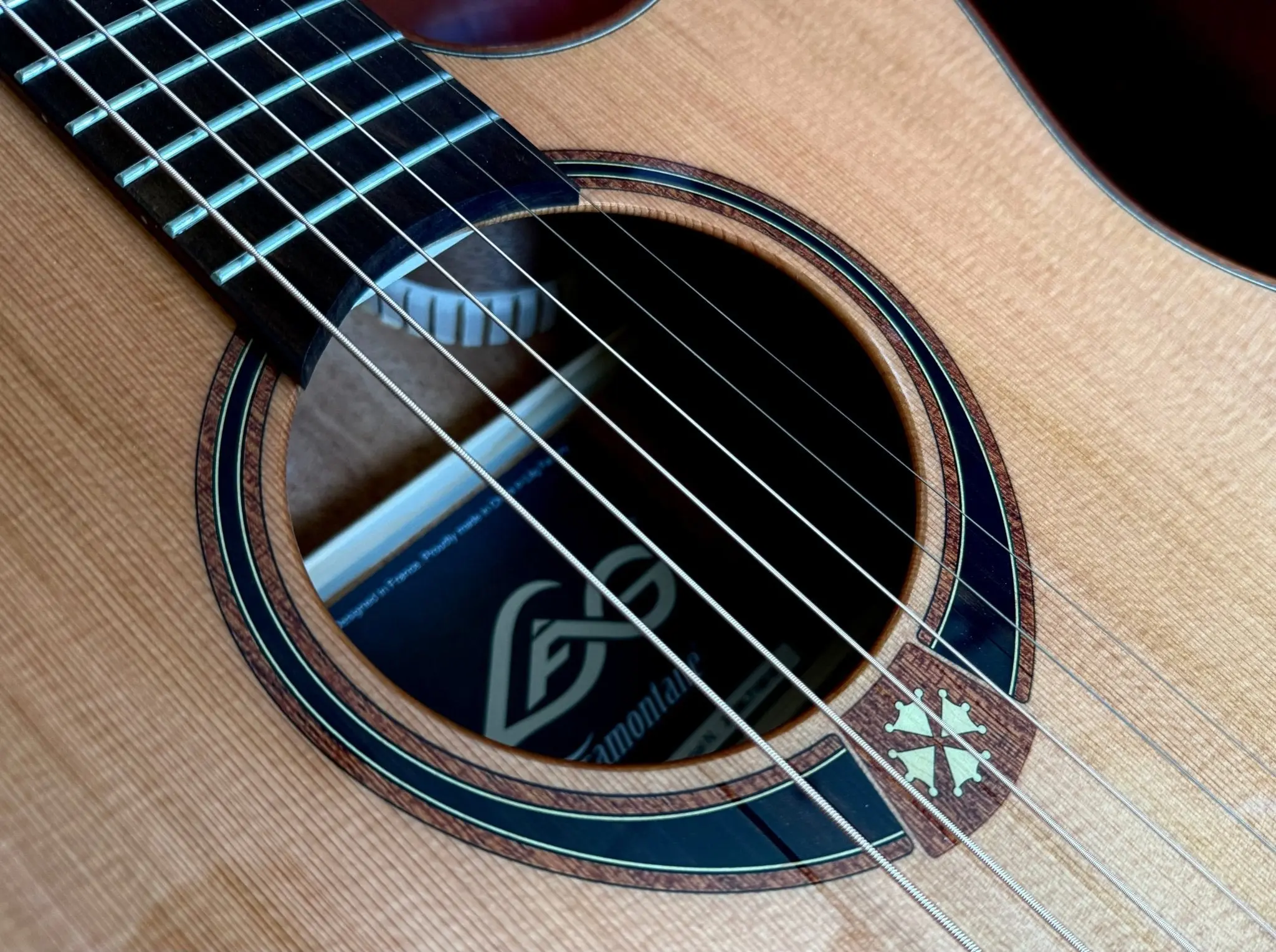 LAG Tramontane T118ACE Electro Acoustic Guitar w' £225 Custom Pro Setup Package Included - Image 7