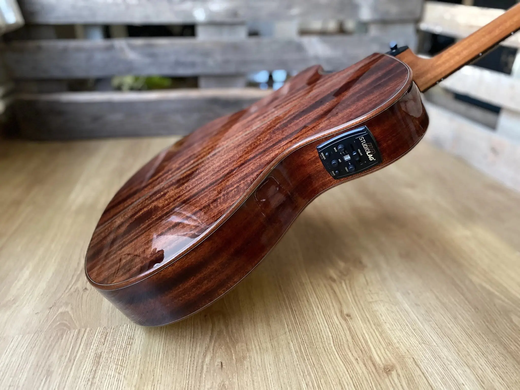 LAG Tramontane T118 ASCE Slimline Electro Acoustic Guitar w' £225 Custom Pro Setup Package Included - Image 6