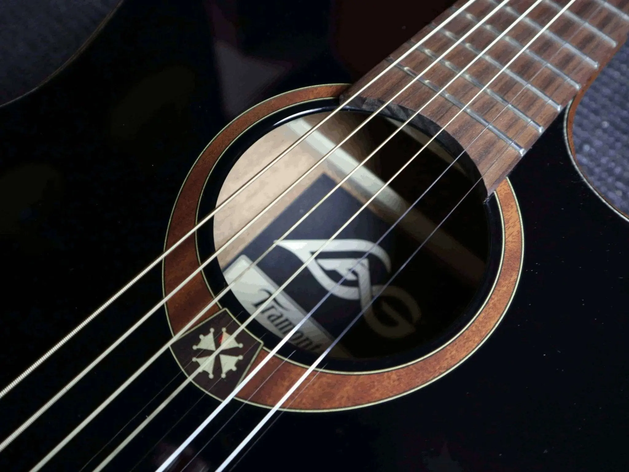 LAG TRAMONTANE 118 T118ASCE-BLK AUDITORIUM SLIM CUTAWAY ELECTRO BLACK - Image 3
