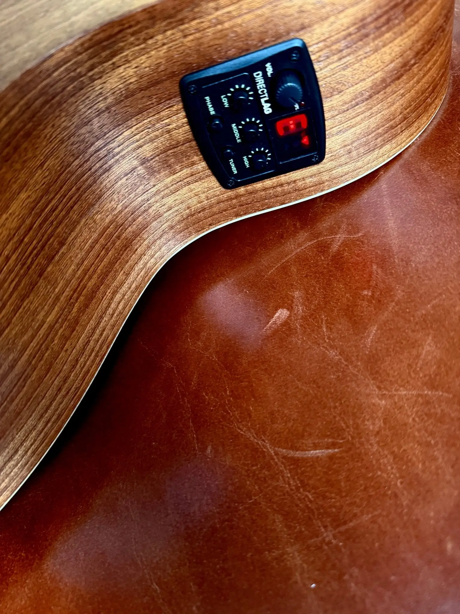LAG Tramontane T70 ACE Electro Acoustic Guitar O w' £225 Custom Pro Setup Package Included - Image 15