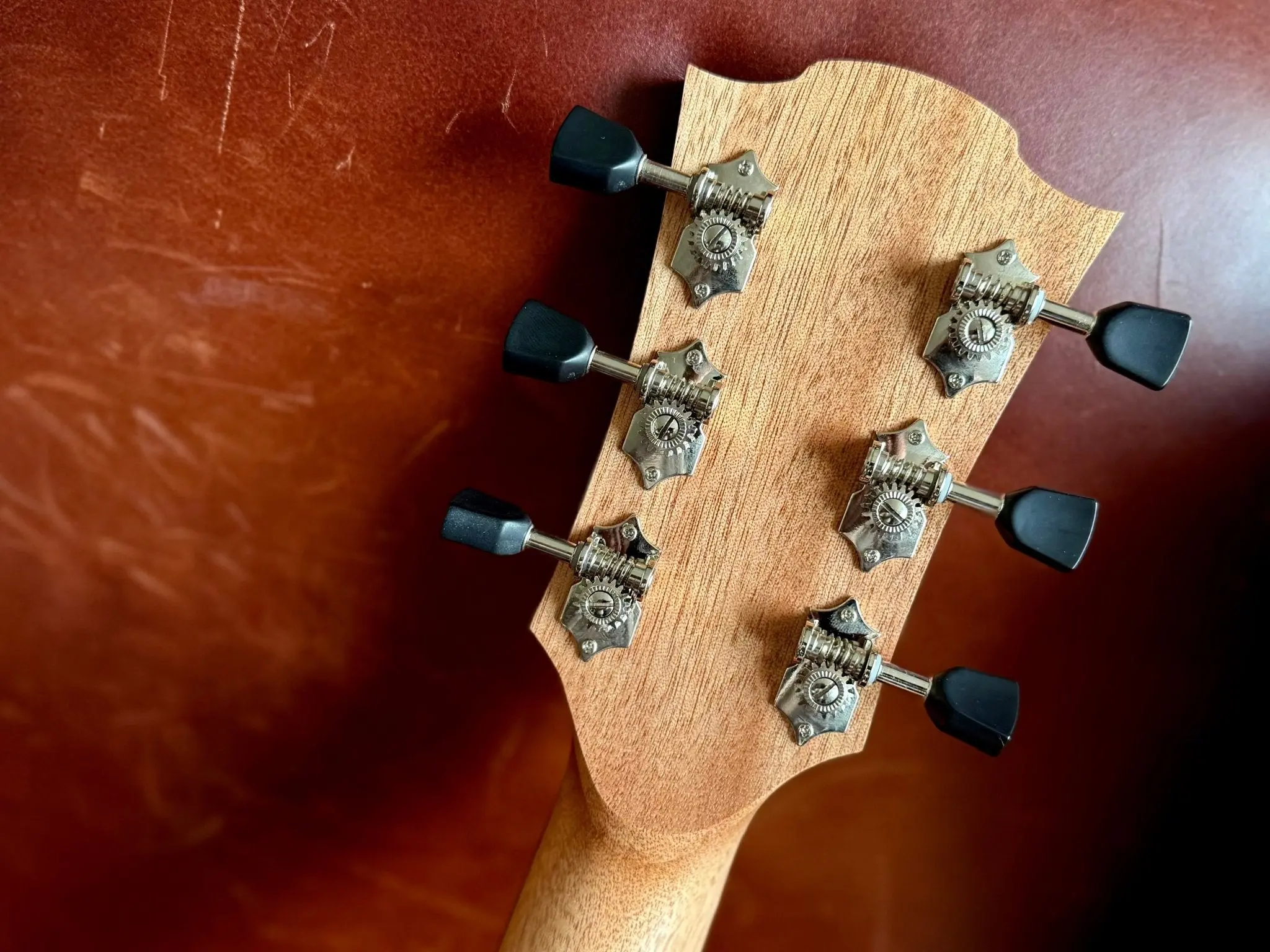 LAG Tramontane T70 ACE Electro Acoustic Guitar O w' £225 Custom Pro Setup Package Included - Image 9