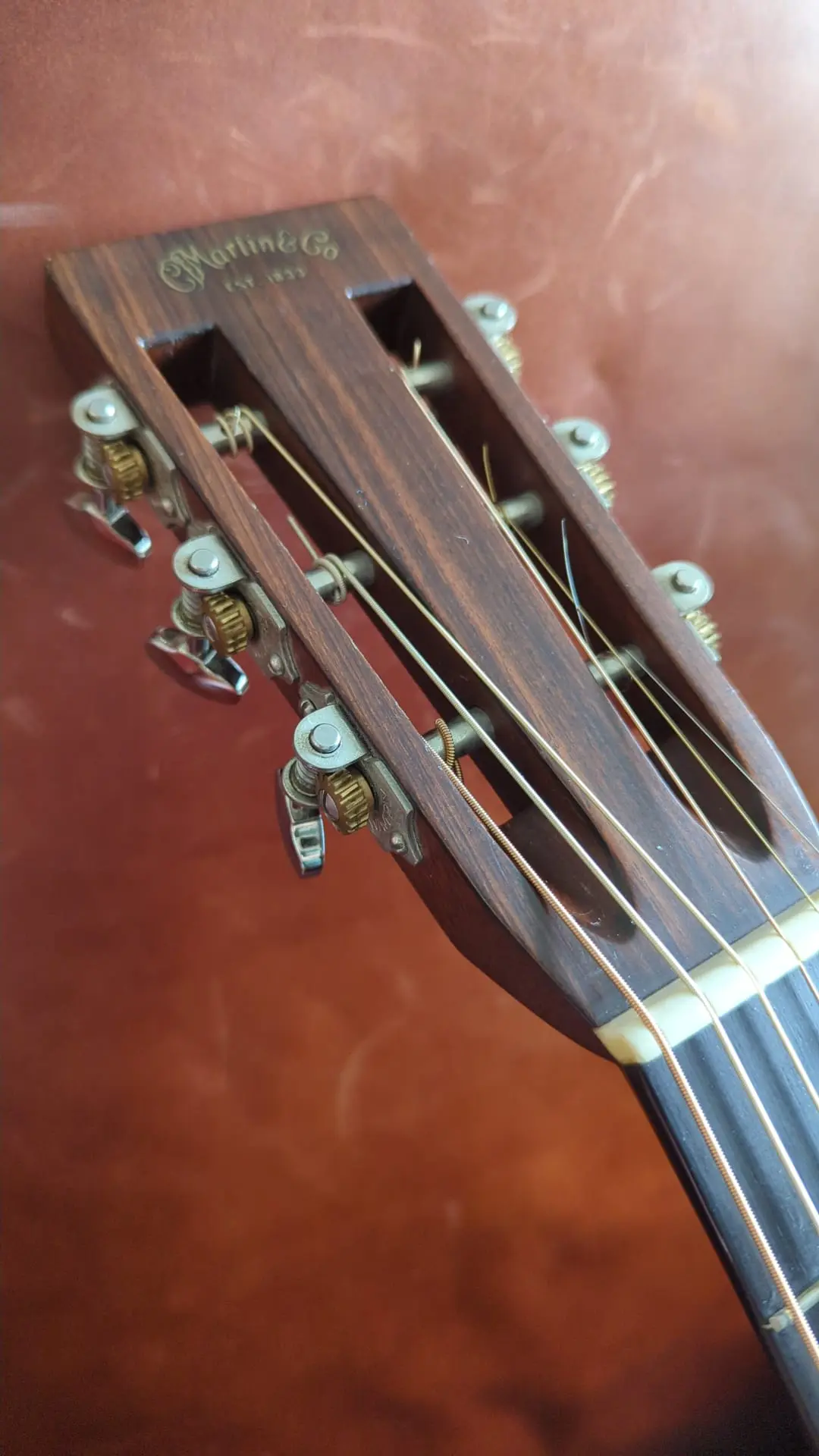 Martin 000-28vs 12 fret Parlour - well loved with some issues (used) - Image 5