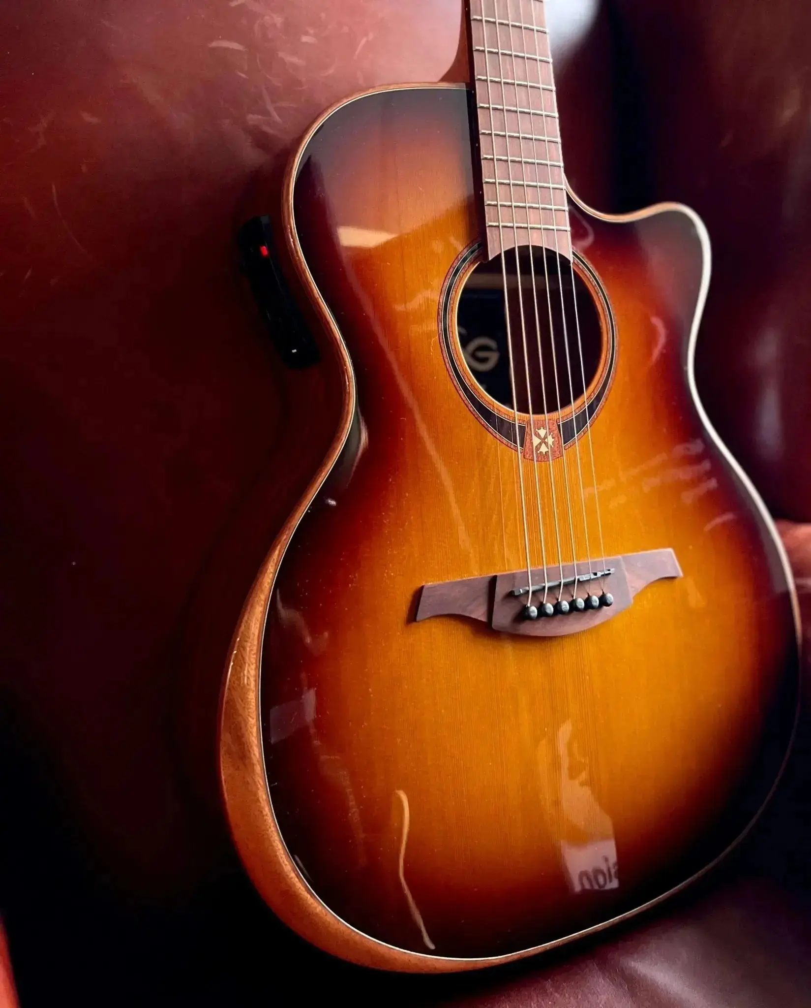 LAG T118ABCE-BRS Special Edition With Bevel.  Exuisite Luxury Electro Acoustic Guitar - Image 5