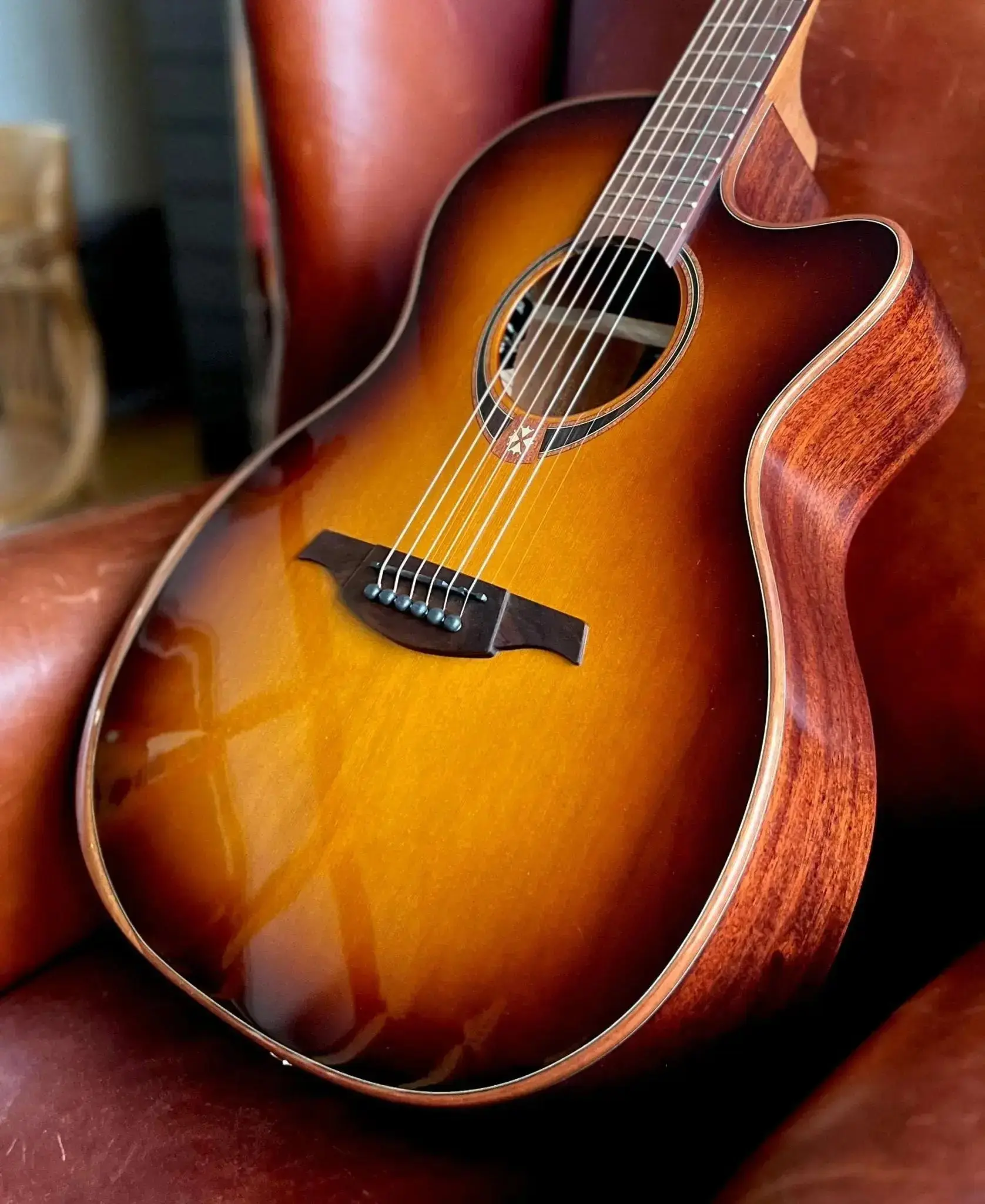 LAG T118ABCE-BRS Special Edition With Bevel.  Exuisite Luxury Electro Acoustic Guitar - Image 6