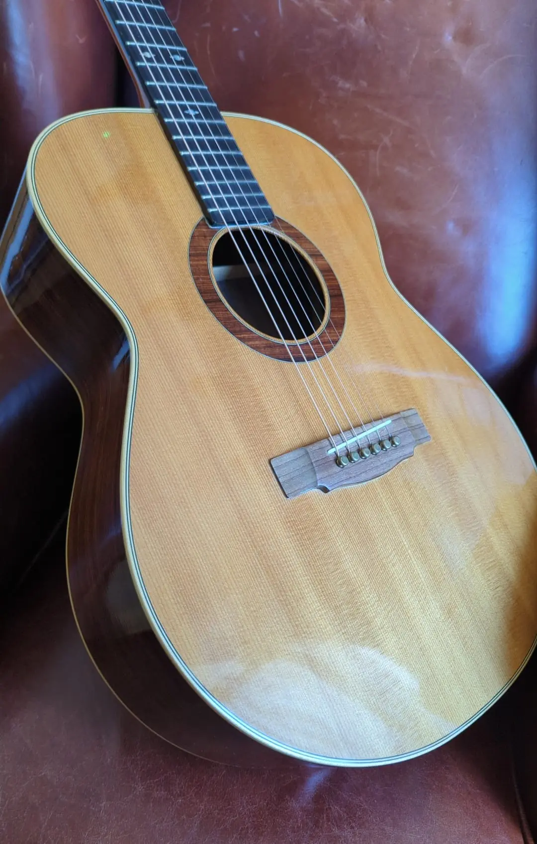 Tarquin Bolton - UK Luthier-built custom acoustic guitar (used) - Image 4
