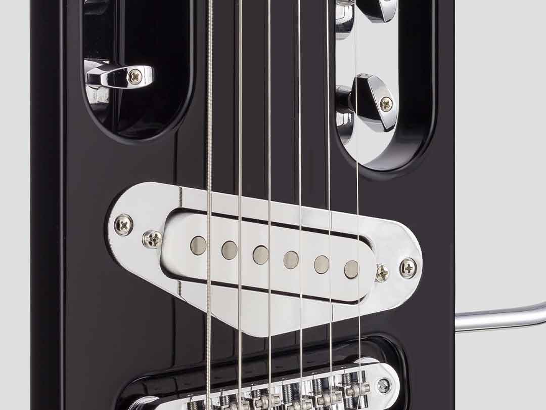 Traveler Ultralight Travel Electric Guitar - Single Coil Model - Image 6
