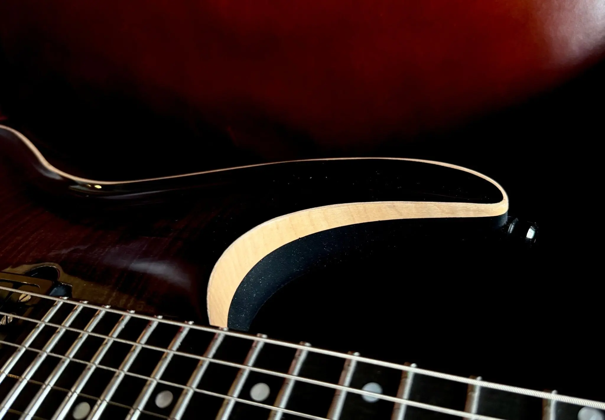 Valenti Nebula Dark Night Custom : Hand Made In Italy - Image 13