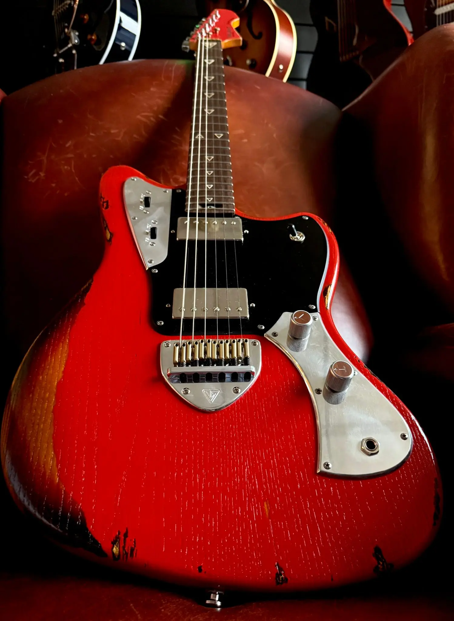 Valiant Jupiter "Dual Coat" Fiesta Red Barhat Distressed - Image 2
