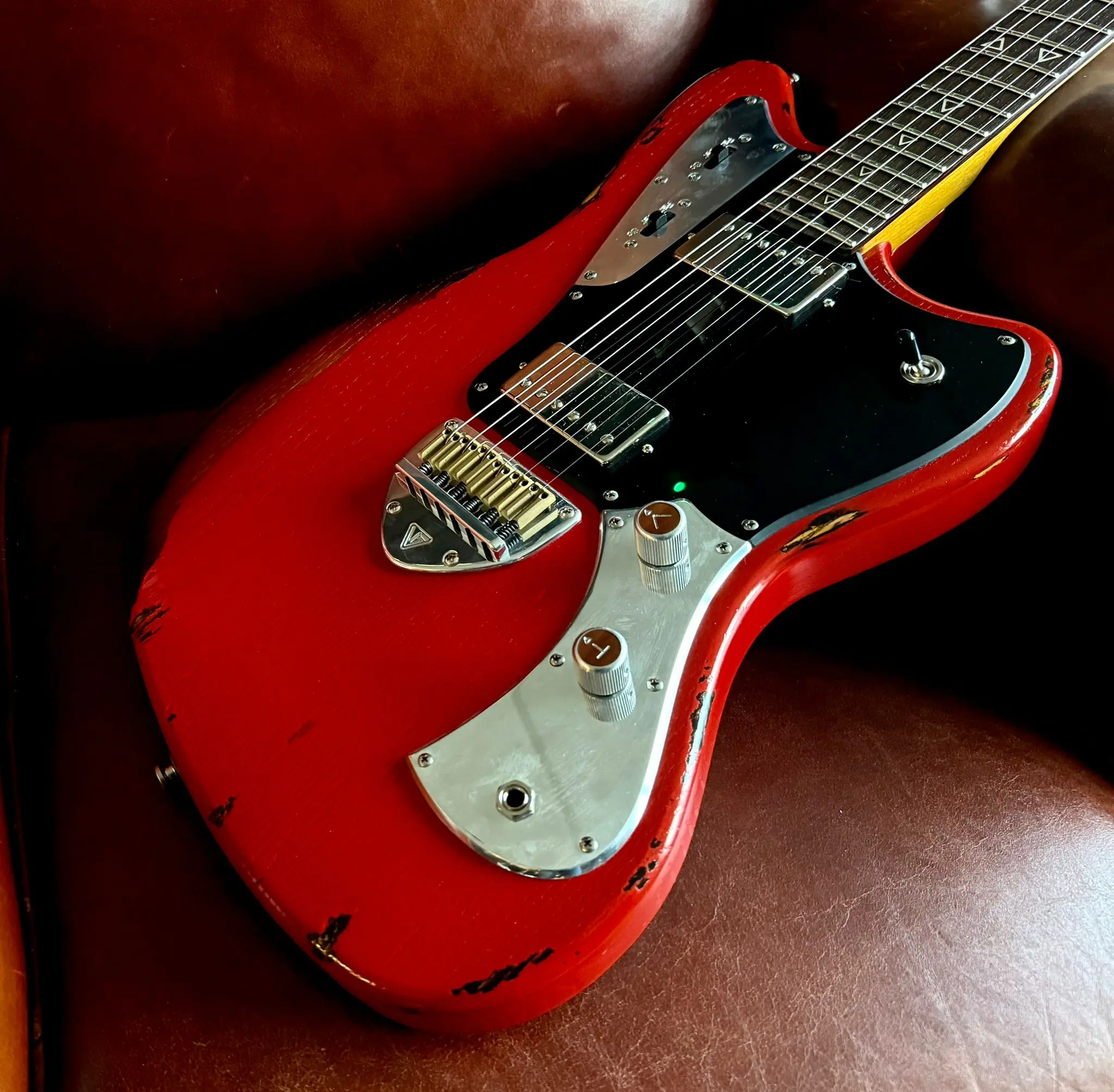 Valiant Jupiter "Dual Coat" Fiesta Red Barhat Distressed - Image 22