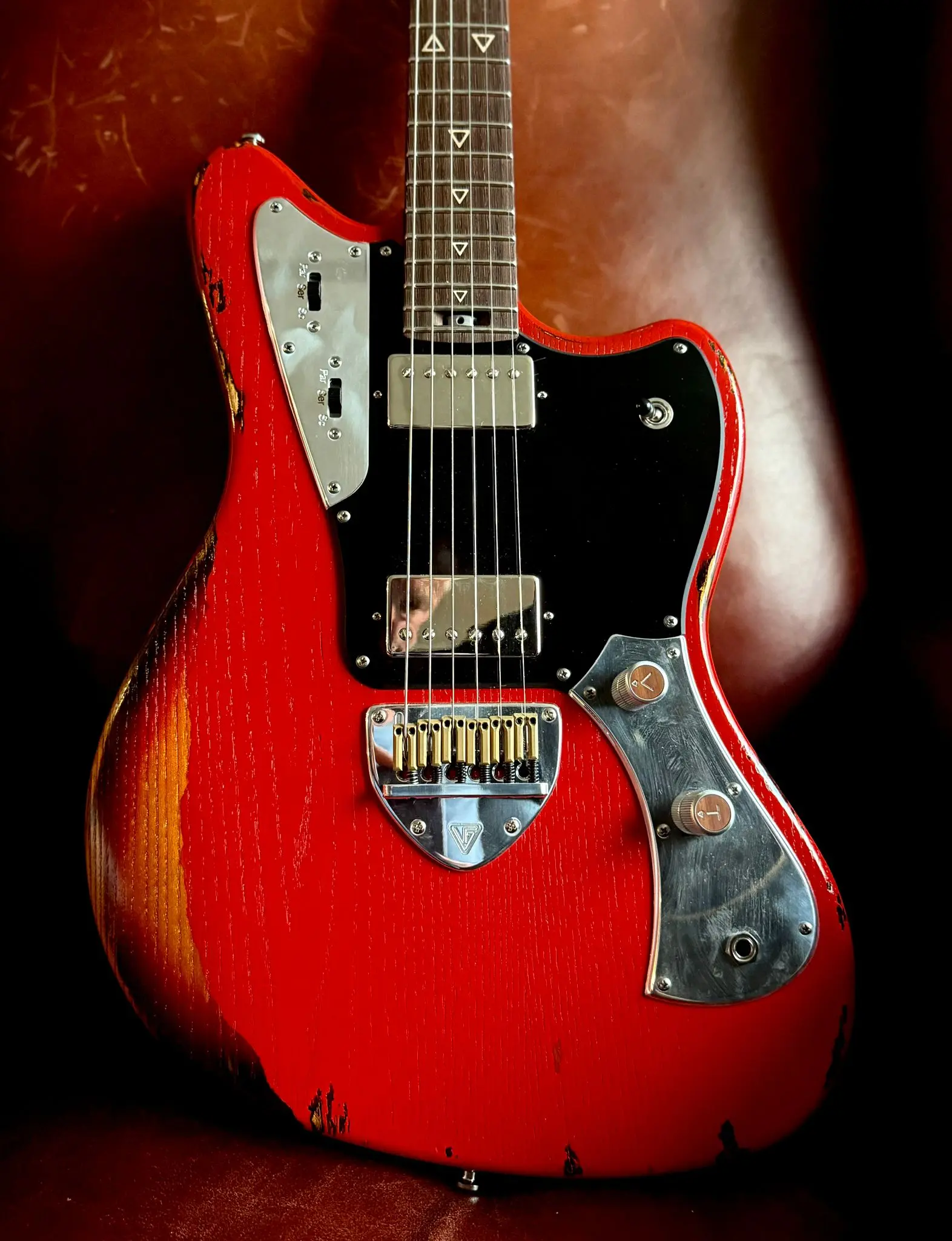 Valiant Jupiter "Dual Coat" Fiesta Red Barhat Distressed - Image 3