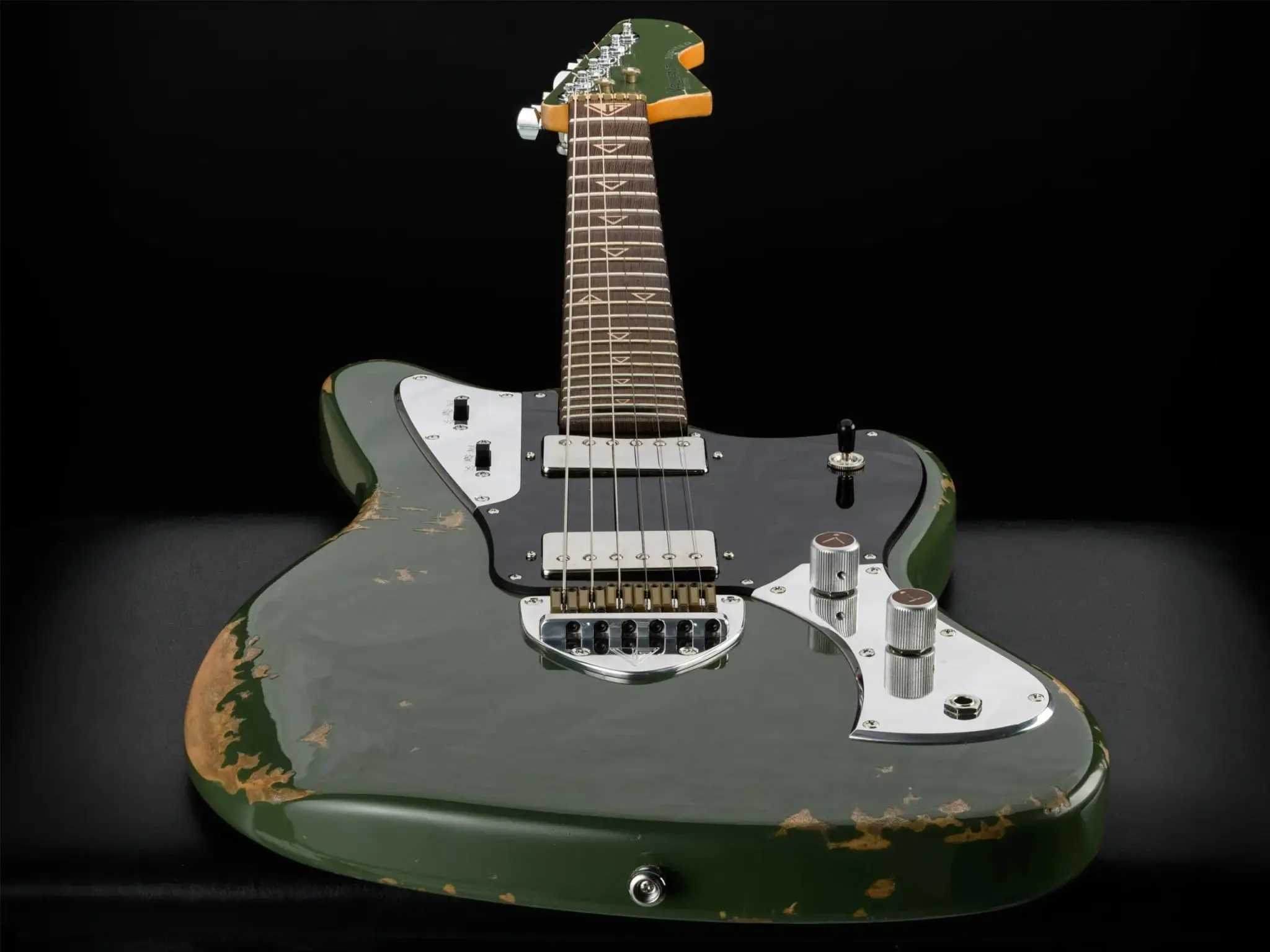 Valiant Jupiter Olive Mash Distressed - Image 10